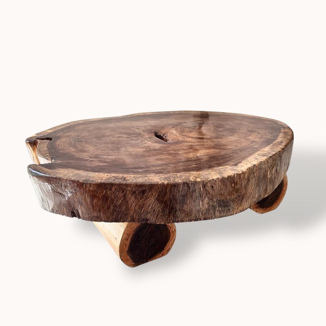 Mesa rústica de madera 2