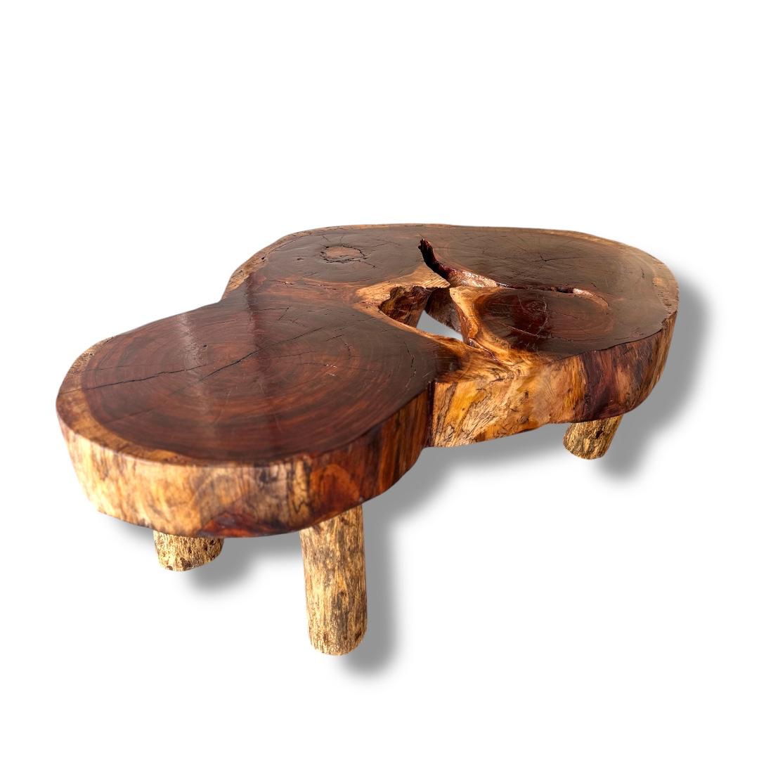Mesa rústica de madera 1